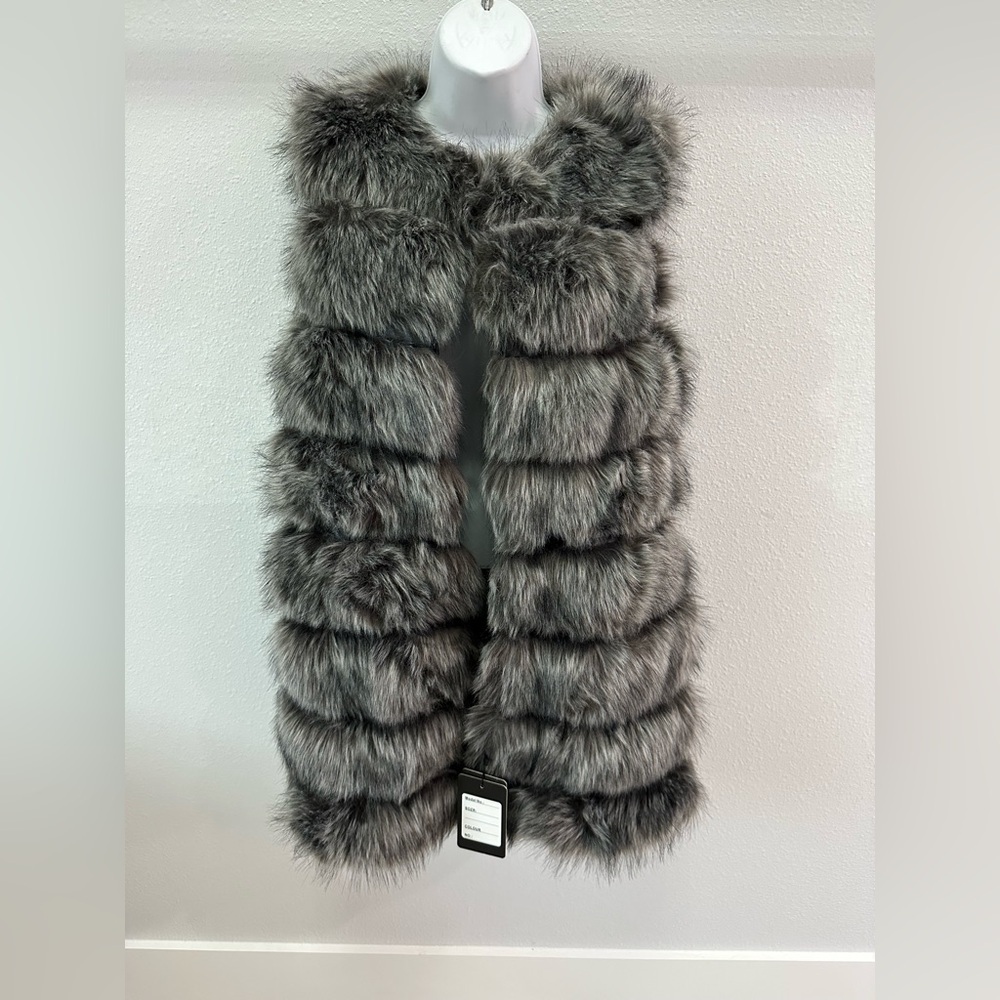 Elegant‎ Faux Fur Vest in Charcoal